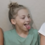 Figurinhas menina da garrafa